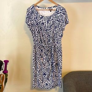 Size 14 NYDJ Wrap-style dress - Great for work!